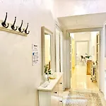 Re Di - Iside House Apartman