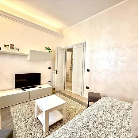 Re Di - Iside House *